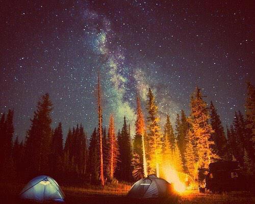 ChiIIVlbes's tweet photo. Craving a camping trip with friends ⛺️🚣 http://t.co/GCer3QS34L
