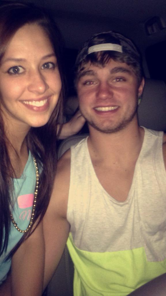 Sedlacek22's tweet photo. Had a great weekend with @courtneybuhr #BringOnTheSummer http://t.co/ceUegkDPPt