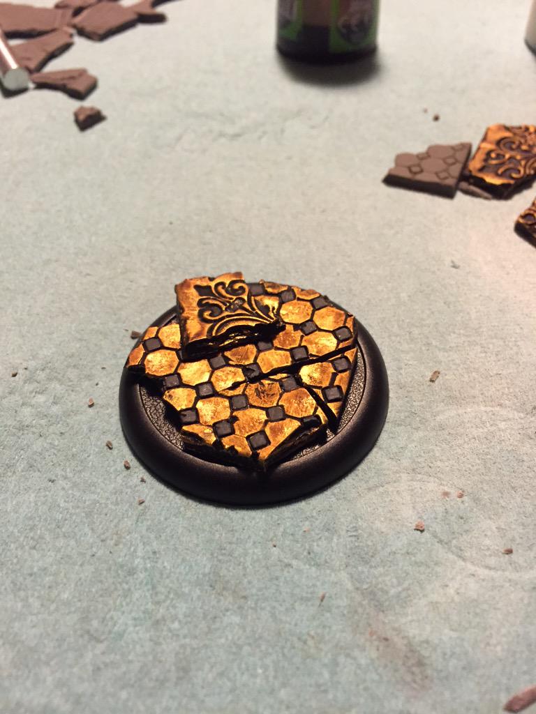 StudioRebelScum's tweet image. Made up a sample base for my #Protectorate army. What do u guys think? Thumbs 👍 or thumbs 👎? #Warmachine #WarmaHordes