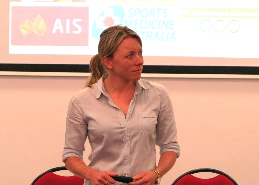 coachafl's tweet photo. 1st class presenters providing wisdom and networking @AFLNSWACT @AFLCoaching Female Footballer’s Conference #CFFC15 http://t.co/hzXur1gDWD