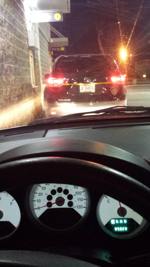 DrewskiEVV's tweet image. It&apos;s been 10 minutes...what the fuck did they order? #SgtMcFatass #UEproblems