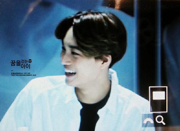 KaiiWorld's tweet photo. 150330 PREV KAI - EXO Comeback PressCon cr.Dreamingboy_kai // Mr. Destiny 
Baby TTTTTTT http://t.co/gRg7TFj8el