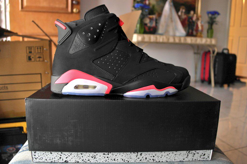 blazinbryan's tweet image. J's on my feet #firstpair