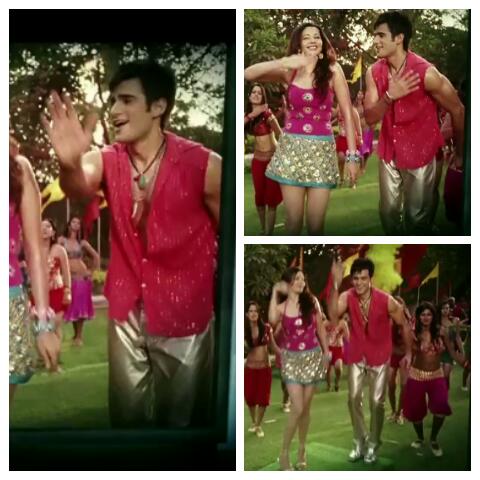 @karantacker Everytime this song is on tv i rush to have a glimpse of you.. 💃💃💃 #HauleHaule #RNBDJ