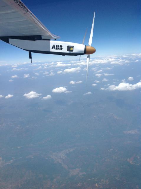bertrandpiccard's tweet photo. And now officially in China! So much work to make this moment possible and so many great collaborations with China! http://t.co/t43VQLzZ0m