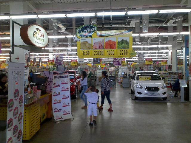 Lg belanja di Carrefour Cipto Cirebon jgn lupa lihat &amp; sentuh langsung Datsun. Dptkan Disc menarik dan bonus lainnya