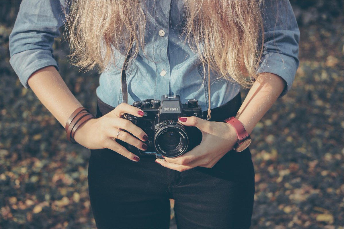 hootsuite's tweet photo. 8 easy ways to get more Likes and Followers on Instagram: http://t.co/7I1uZYQfhX http://t.co/ONhThb7KA0