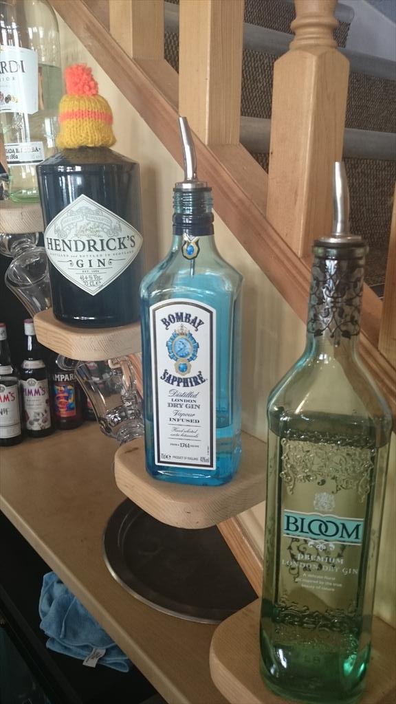 TownhouseIps's tweet image. Too early for a G&amp;amp;T??  #cheeky