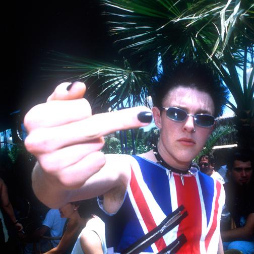 GU_Music's tweet photo. Did anybody see this guy in Ibiza? GU013 #Ibiza with @sashaofficial
was an absolute classic! #GU013 http://t.co/l3N29Sor04