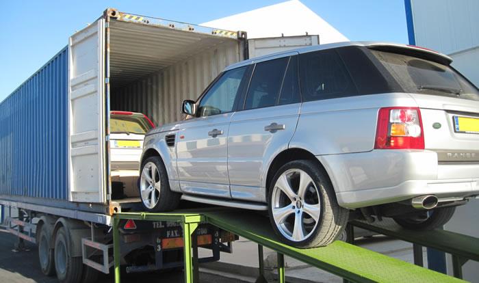 SmithJohn111's tweet photo. #Midsommar #Car #Transport solutions are a simple way to ensure your #vehicle is moved #safely your new #destination. http://t.co/Ij0IGRFkAd