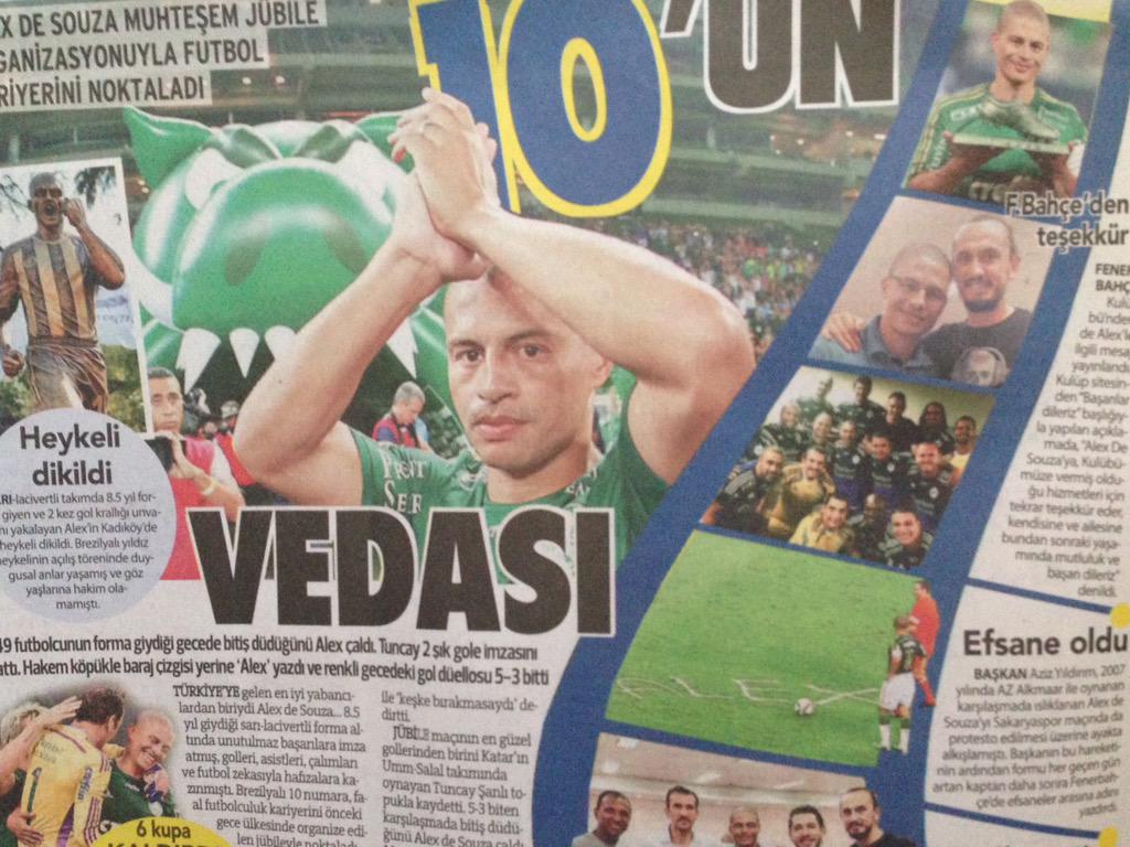 FBtwitFB's tweet photo. 10'un vedası #AlexeVeda http://t.co/20ciYbtrvB