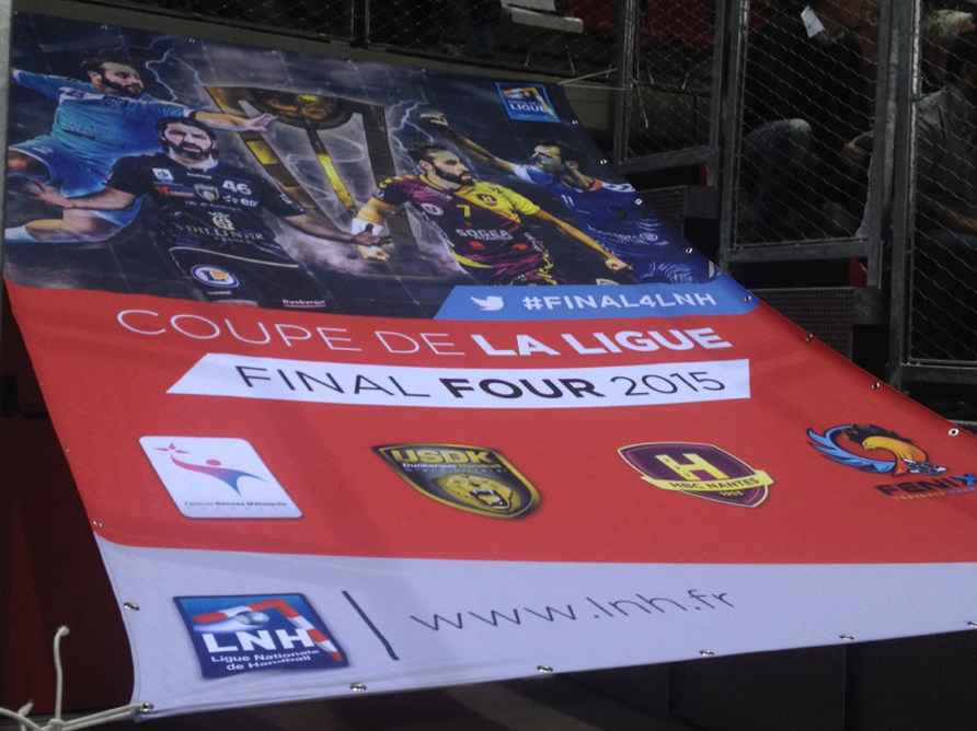 bhelleu's tweet photo. Samedi, j'étais au #FInal4LNH
@LNHofficiel / @HandNewsfr / @hobbynote
http://t.co/X7aIKdg1yu http://t.co/4mGKgCQSpk