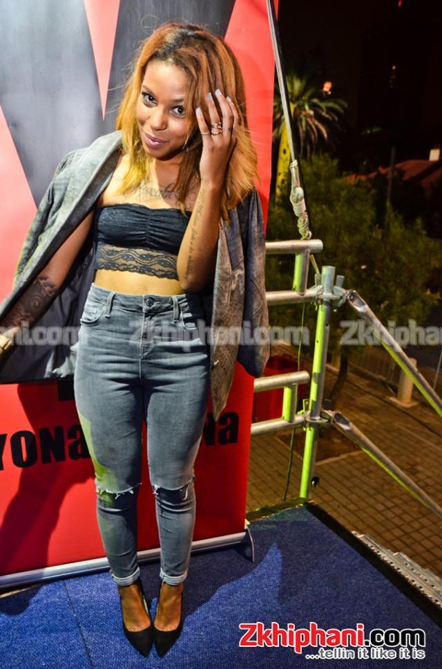 queenthvtx's tweet image. :)"@Yfm: Welcome to #MadeDifferent with #SammySosa &amp;amp;amp; #GivenB.. HAPPY MONDAY, FAM! :) http://t.co/9tn1WOlwb6"