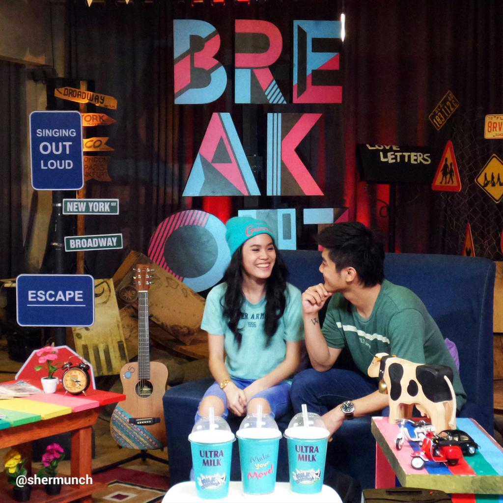 ssheinafiaz's tweet photo. Yang suka susu, ikutin kuis nya yaa.. @sherylsheinafia & @boywilliam @breakoutnet @Ultramym #UltraInBreakout http://t.co/ByxVqpHxUx