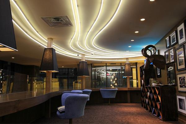 Элитную новостройку украсила светодиодная инсталляция «Eye Candy»
#design #Ledlights #beautiful