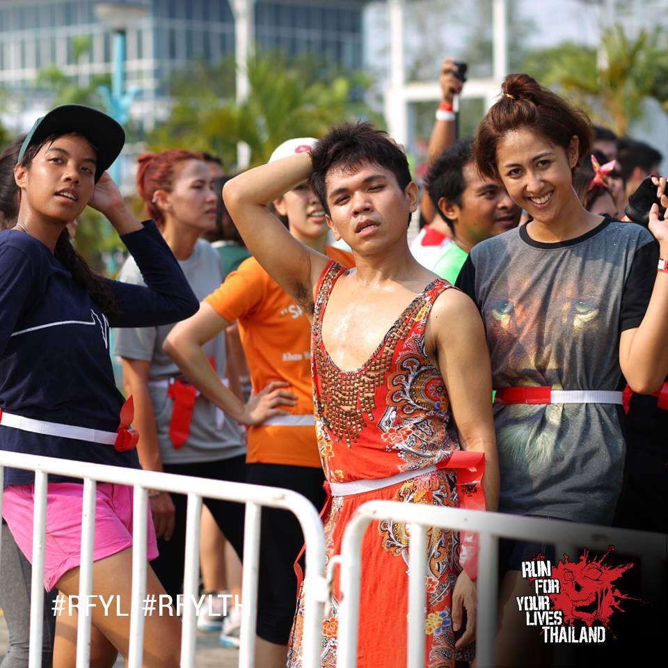 RFYL_TH's tweet photo. ชนะเลิศ <3 #Survivor #RFYL #RFYLTH http://t.co/U8Vi8g1vmN