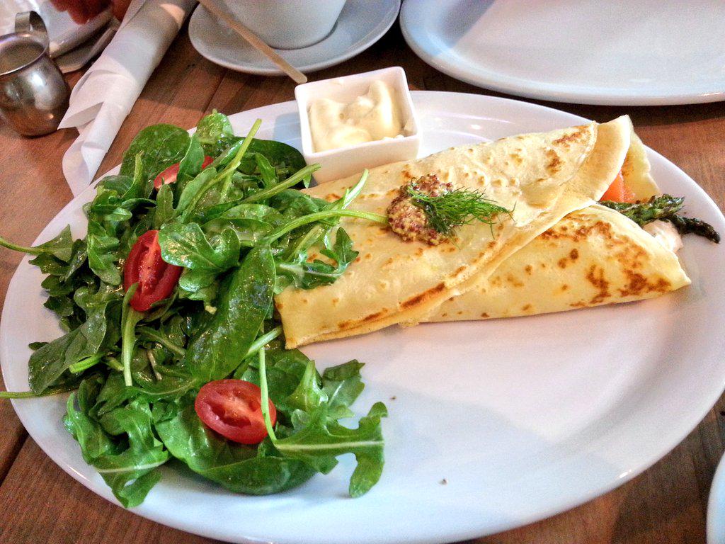 LilaDala's tweet photo. @CrepeCoCafe we could taste The Fruits of the Spirit in your food and service. Thank you! http://t.co/RbRn0vgV9v