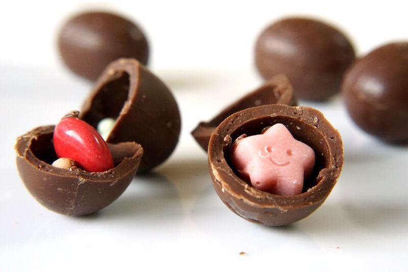 チョコレートくん 明治 ツインクルチョコレート アフロの姉ちゃんがイメージキャラクターの卵チョコといえば 明治の ツインクルチョコレート 記事はこちら Http T Co 6c64h0dehr Http T Co 2kg7bm4ffu Twitter チョコレートくん 明治 ツインクルチョコレート アフロの姉ちゃんがイメージキャラクターの卵チョコといえば 明治の ツインクルチョコレート 記事はこちら Http T Co 6c64h0dehr Http T Co 2kg7bm4ffu Twitter
