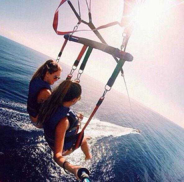 _yanochek's tweet photo. Перфекто ✈🌅🎢⛲ http://t.co/ZicxSO9QYz