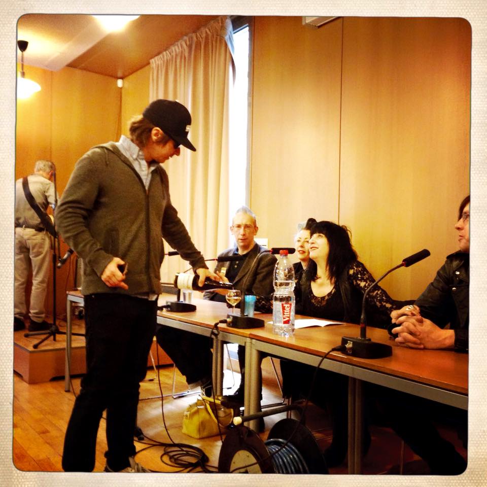 CreatureSimili's tweet image. In #Paris with Lydia Lunch #goth #dark #Milano #anni80