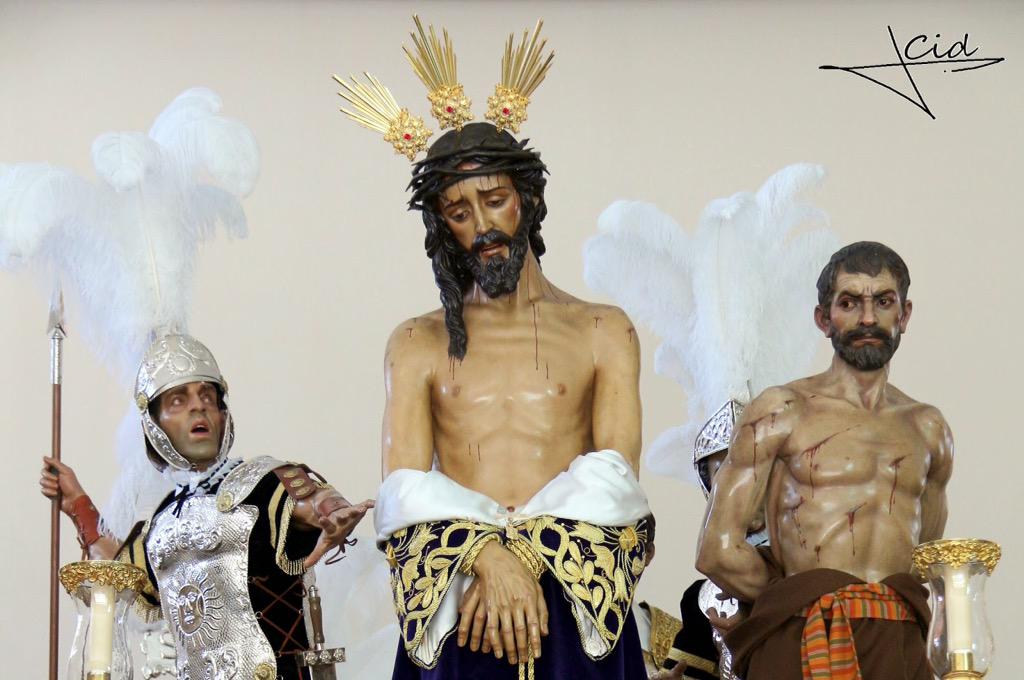 BpresentacionAP's tweet photo. Lunes Santo: Ntro. P. Jesús en la Presentación al Pueblo y Ntra. Sra. del Amor y Sacrificio. (Dos Hermanas) #PAPSS15 http://t.co/cE35qnUBZF