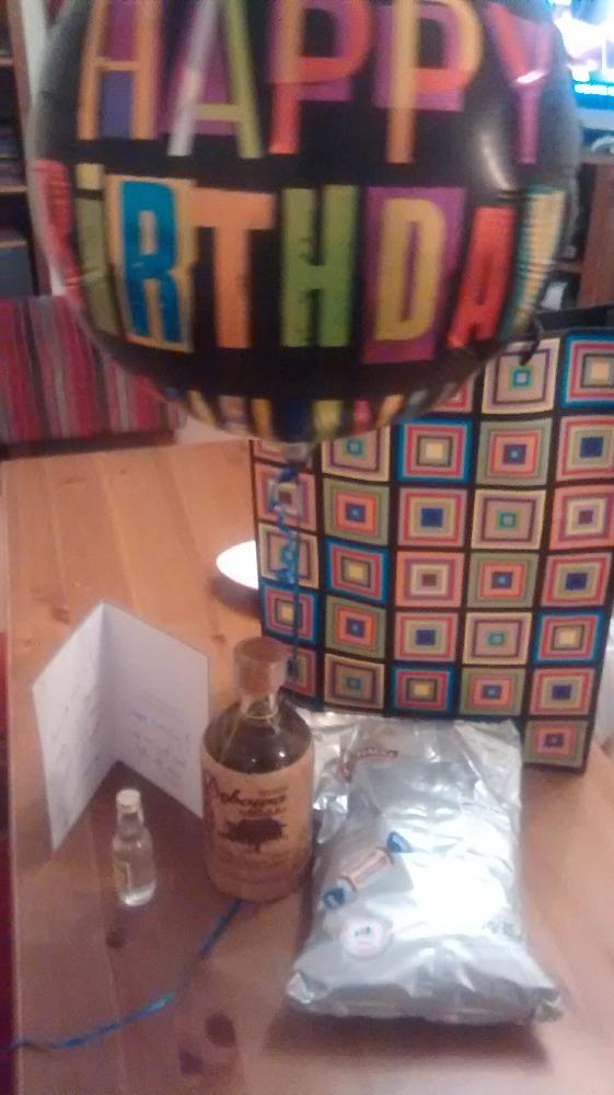 Big thank you to all my team in DD5 for my birthday gifts!!! :)) #35#birthday