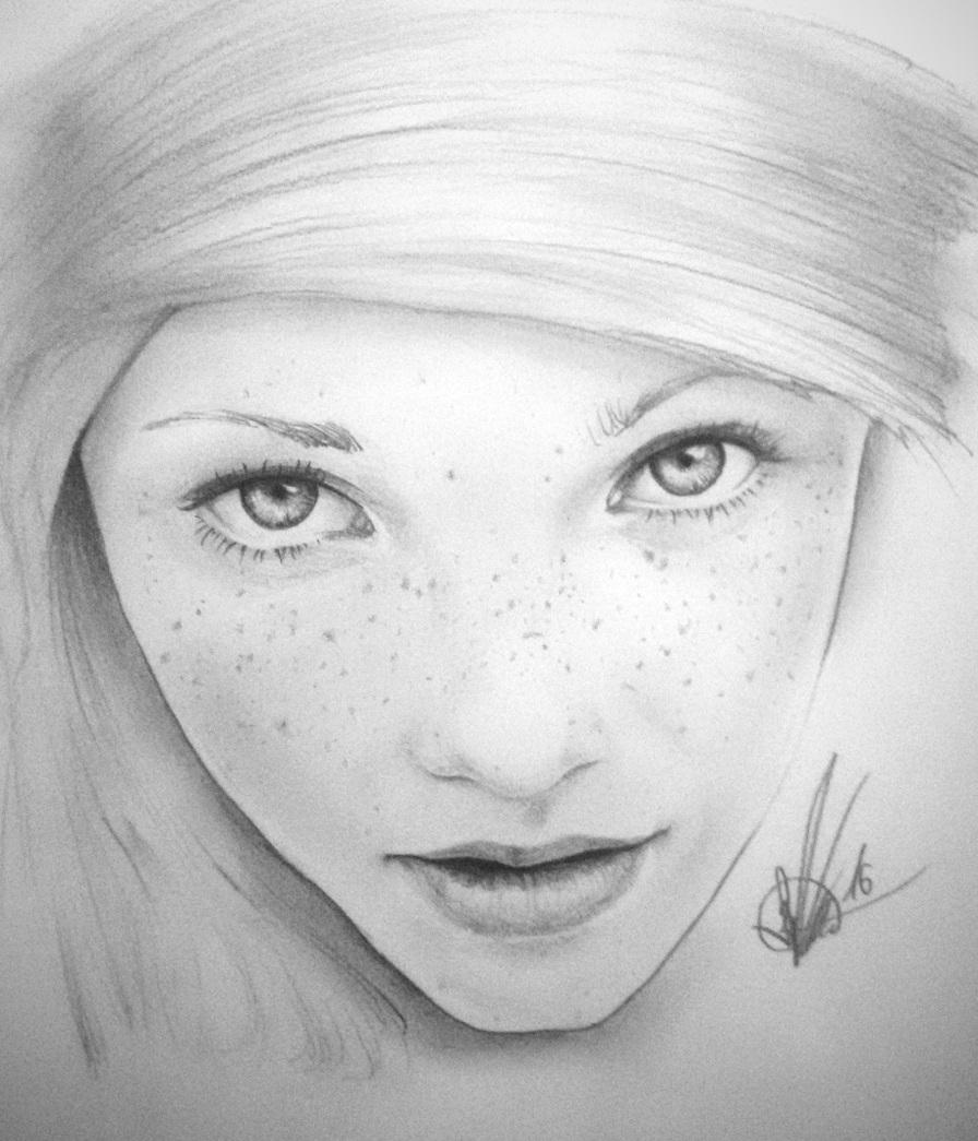 sinalmaqvender's tweet photo. Llega mi jefe, me pone #megastar y los dibujos me salen a pares aun siendo lunes @MegaStarSpain http://t.co/OM9e3K1BRs