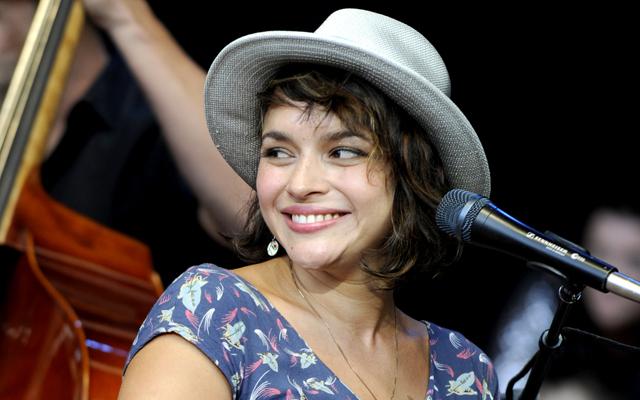 Happy 36th Birthday Norah Jones. 