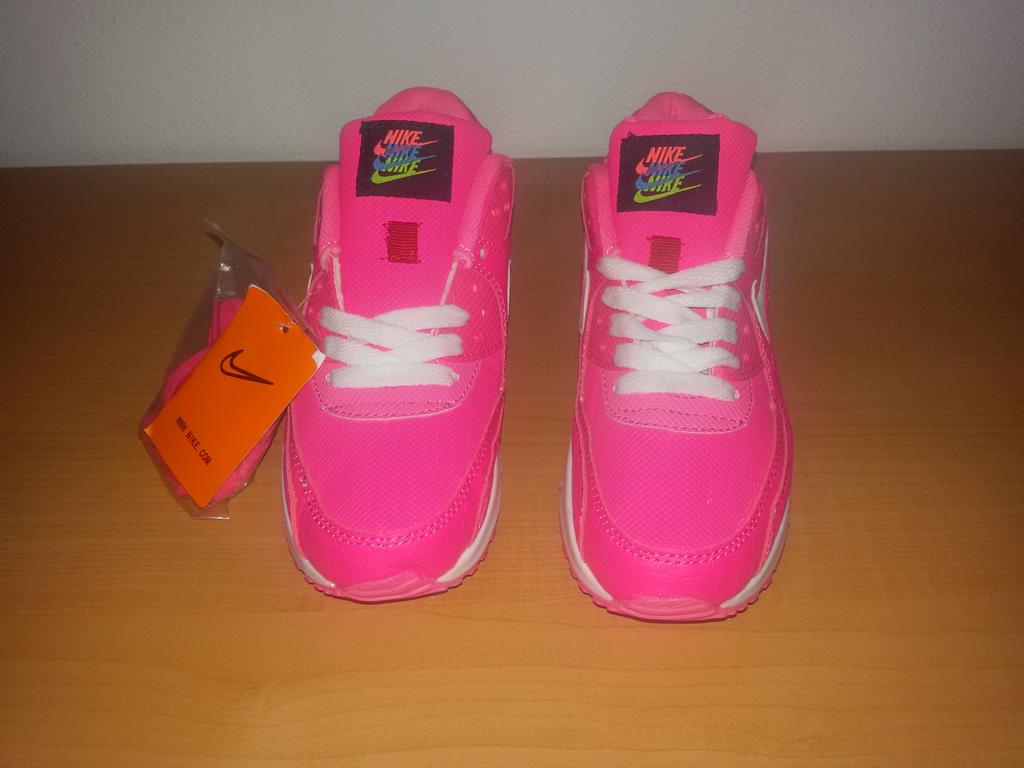cristianmodas's tweet photo. AIR MÁX 90 👟 
TALLA 36 DISPONIBLES http://t.co/FEeaEUqKuc