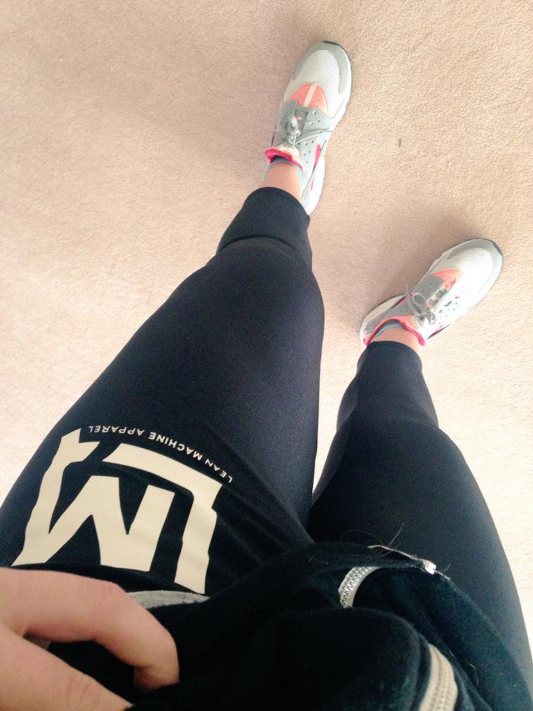 chloettwfitness's tweet image. Gym ready...🏃💨 #WoManOrMachine