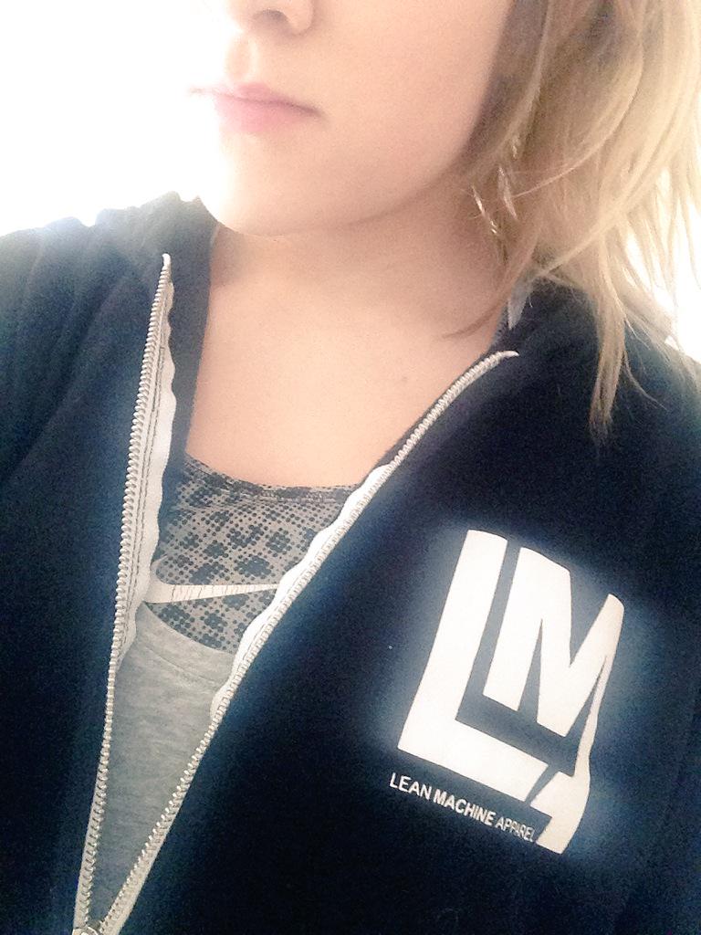 chloettwfitness's tweet image. Gym ready...🏃💨 #WoManOrMachine