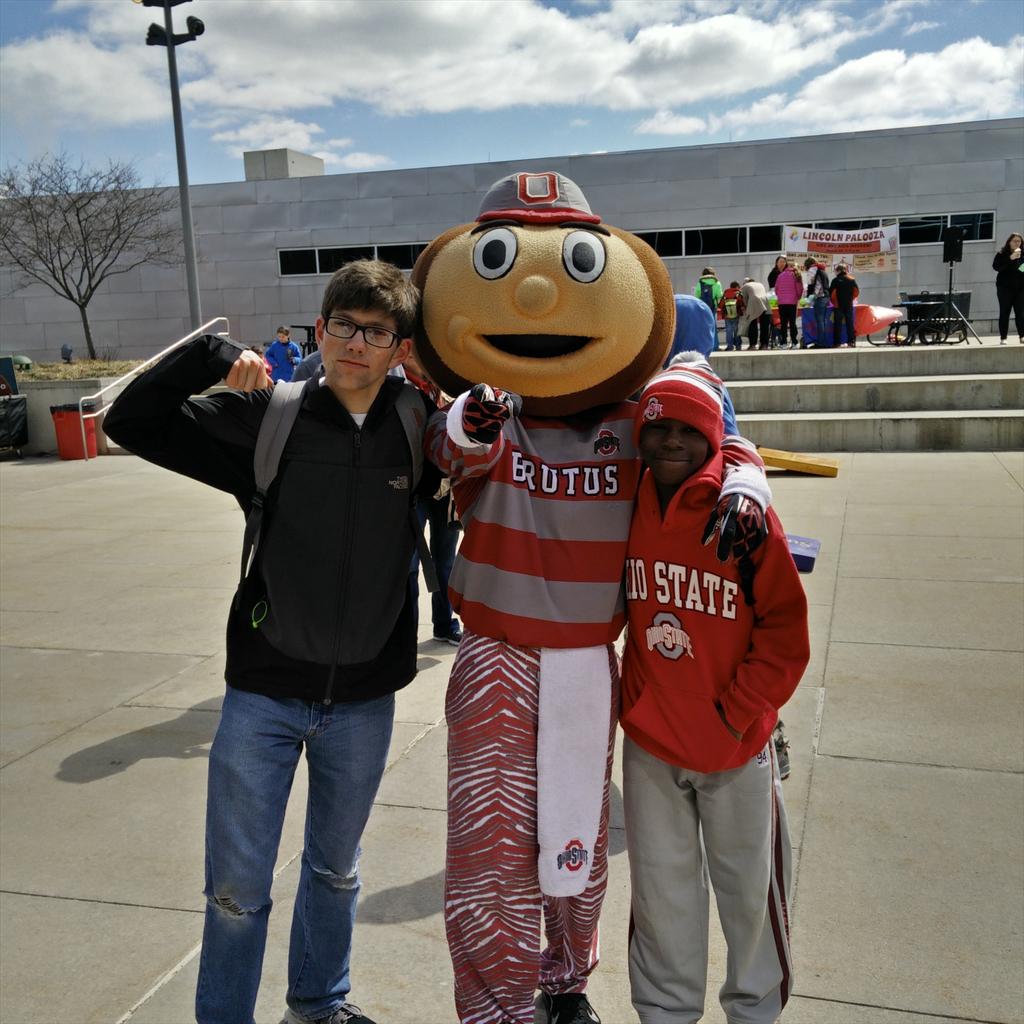 IngleHayden's tweet image. Just me @Brutus_Buckeye and My brother at #sibsweekend