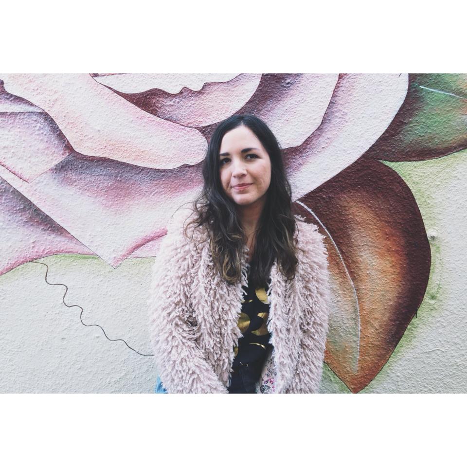 digsin's tweet photo. Sending @LaurenSheraโ lots of love from the #DigTeam on her birthday today! Hope it's a great one Lauren!! http://t.co/AkSG42p52X