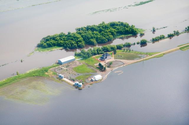 Drainage of #wetlands major factor in increasing risk of flooding conservator.ca/2014/10/ripple… <a href="/ducanada/">Ducks Unlimited CAN</a> HT <a href="/crwatershed/">CarrotRiverWatershed</a>