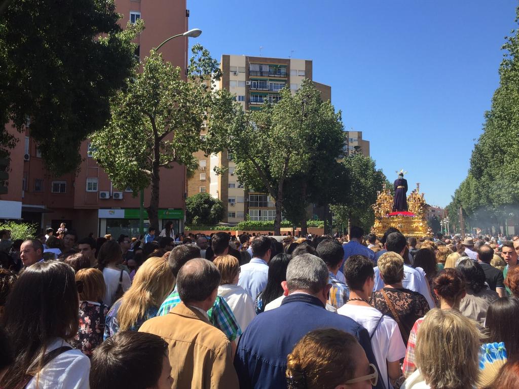 SSantaTV's tweet photo. Sabor a barrio 

@hdadstagenoveva 
Foto: @ACasadoV http://t.co/vcVAHBiDae