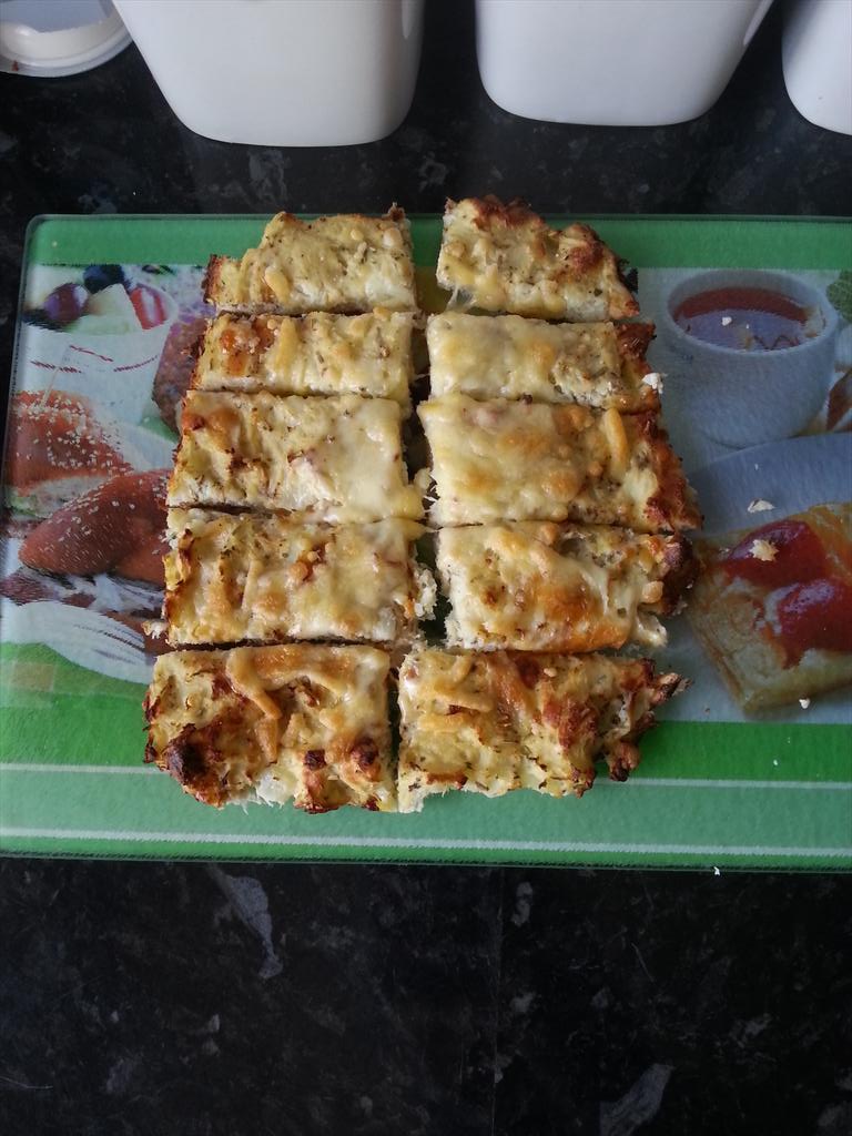 QualeyChris's tweet image. Califlower Bread!! #CheatFree