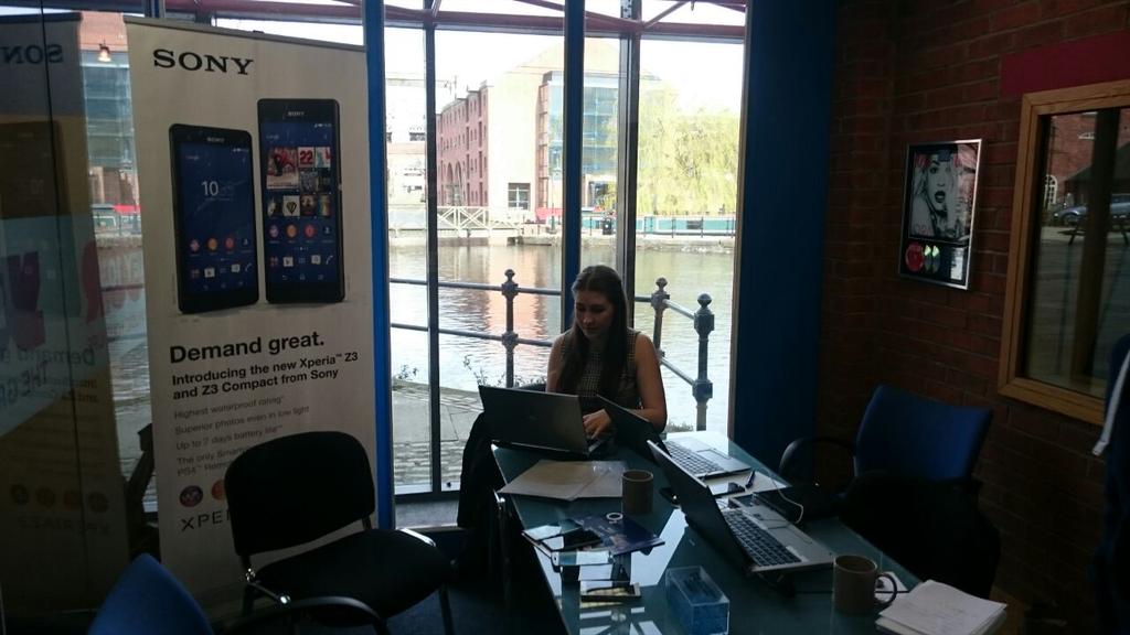 MIDCommsUK's tweet image. We're at @KEY103 doing an open event today, informing the Key103 staff on the discount they are entitled too #O2Open