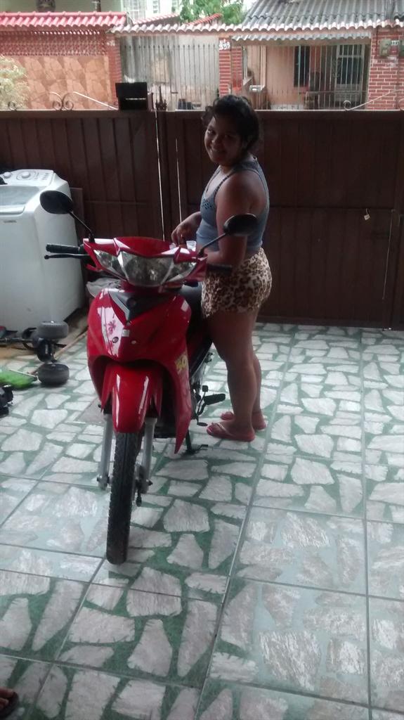 Elaine Cristina tweet media