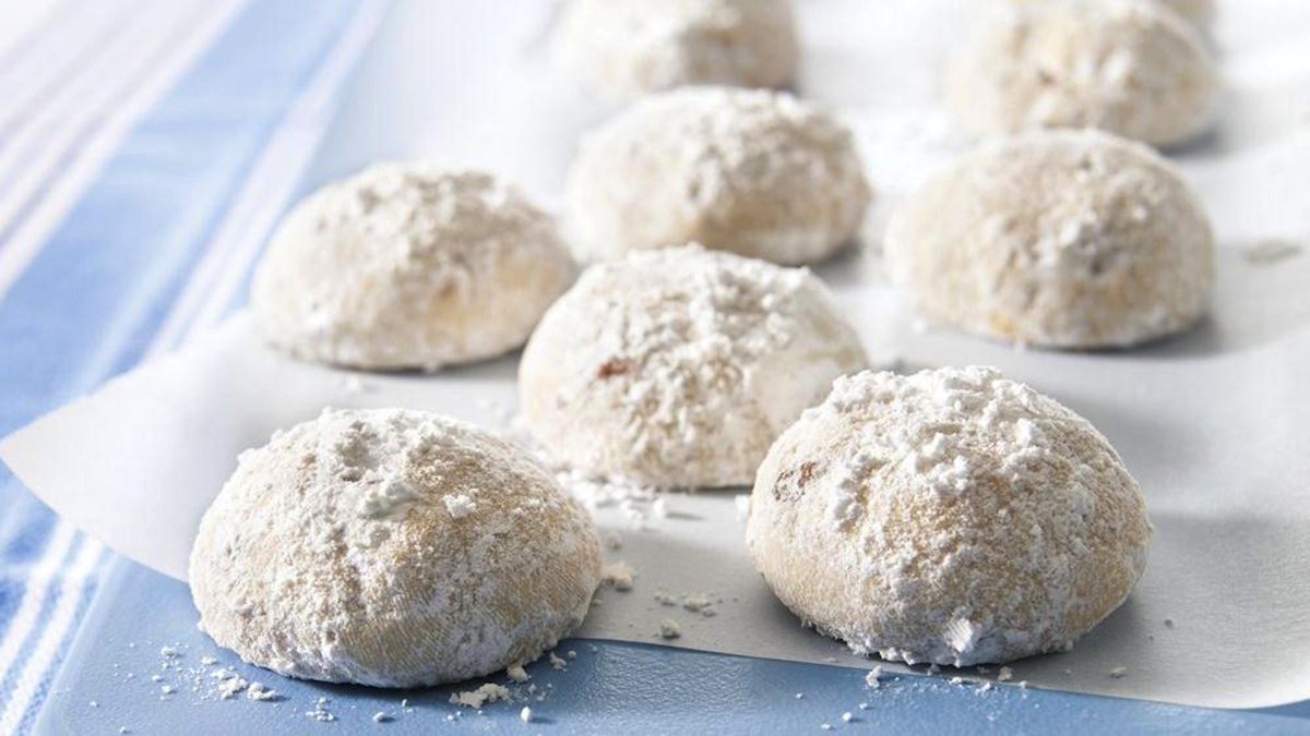 SimpleScallion's tweet photo. Throw yourself a #teaparty with our melt-in-your-mouth Russian Tea Cookies!
http://t.co/J3SrmZAS6F http://t.co/XnW7JxElWw