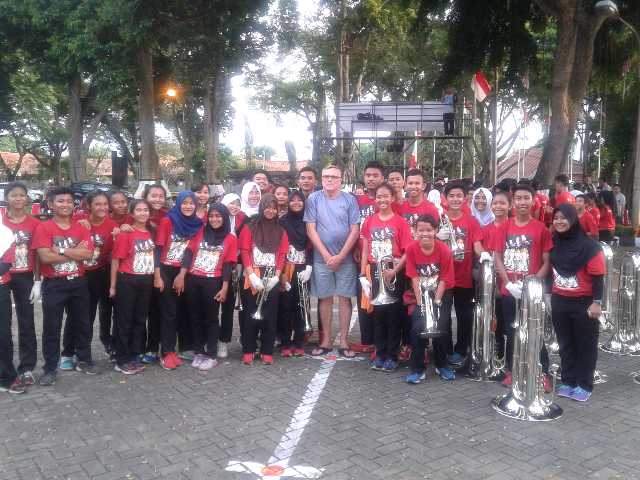 TheBlueDevils's tweet photo. “@yulindaNf: @TheBlueDevils Mr. Wayne R. Downey http://t.co/b8yLZj3ILG” #bdworld