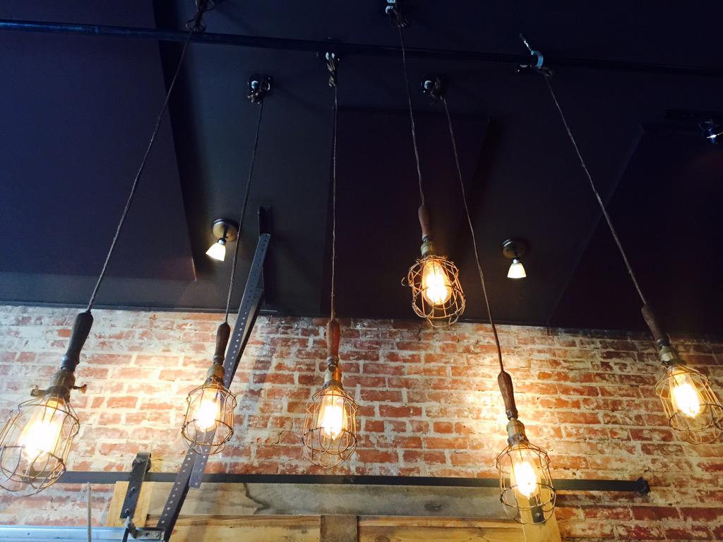 chelselis's tweet photo. Over the Rhine. #weekendspots #cincy http://t.co/wD0nVxsjHT