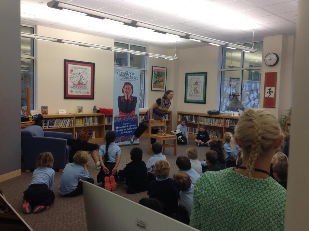 PapillonIvey's tweet photo. The students enjoying a visit from storyteller Cathy Kaemmerlen. http://t.co/5ovpSUbIwQ