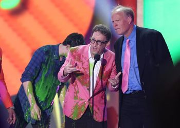 SpongeWikiaIT's tweet image. NEWS: #SpongeBob vince ai KCA ow.ly/KYvVf