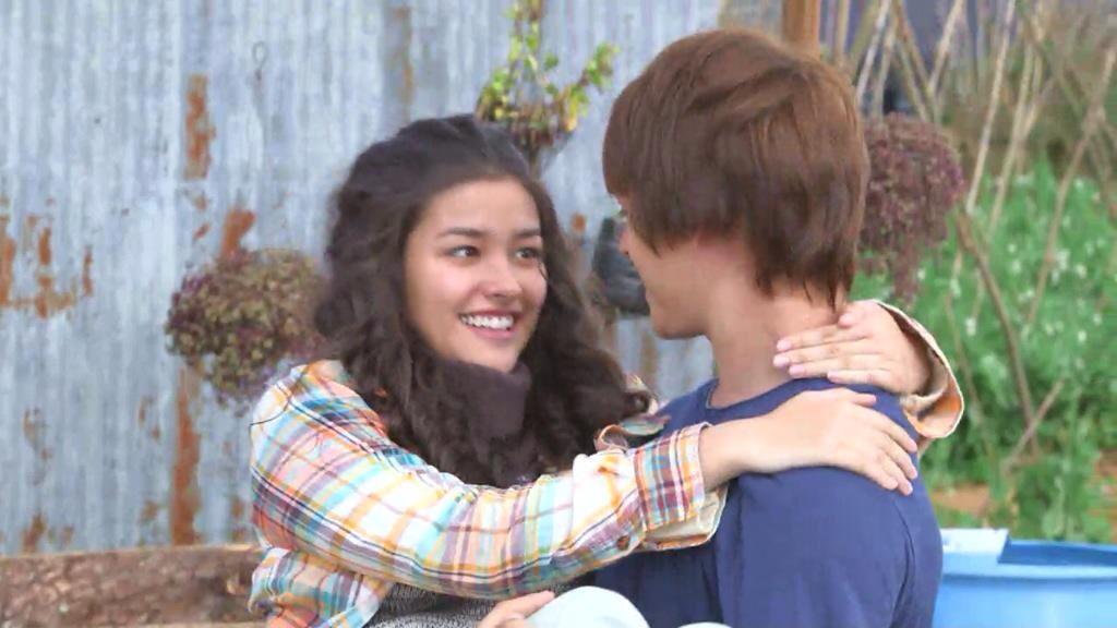 \" Get Well Soon Liza
Happy Birthday Enrique Gil 