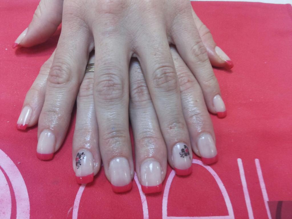 NailsFactoryElx's tweet photo. Algunos de nuestros últimos trabajos para estas fiestas.. http://t.co/3nFfuqcga8