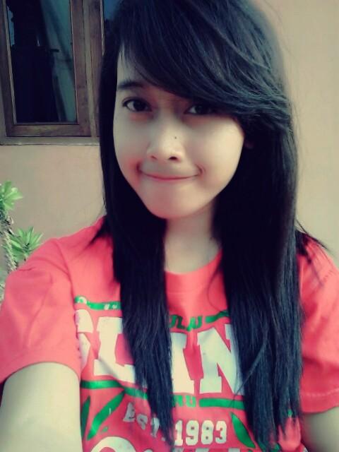 9d508137ae2649a's tweet photo. @AyaPhebrie  assalamualaikum, , deh http://t.co/0dINQxPEQ7