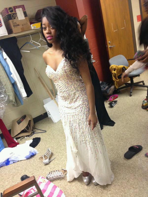 demetri_mcneil's tweet photo. MY Beautiful Twin Sister/Life Line Did It AGAIN WON Miss Black &amp; Gold Pageant I'm So Proud Of Her !!!! http://t.co/n6C3vpwwxK