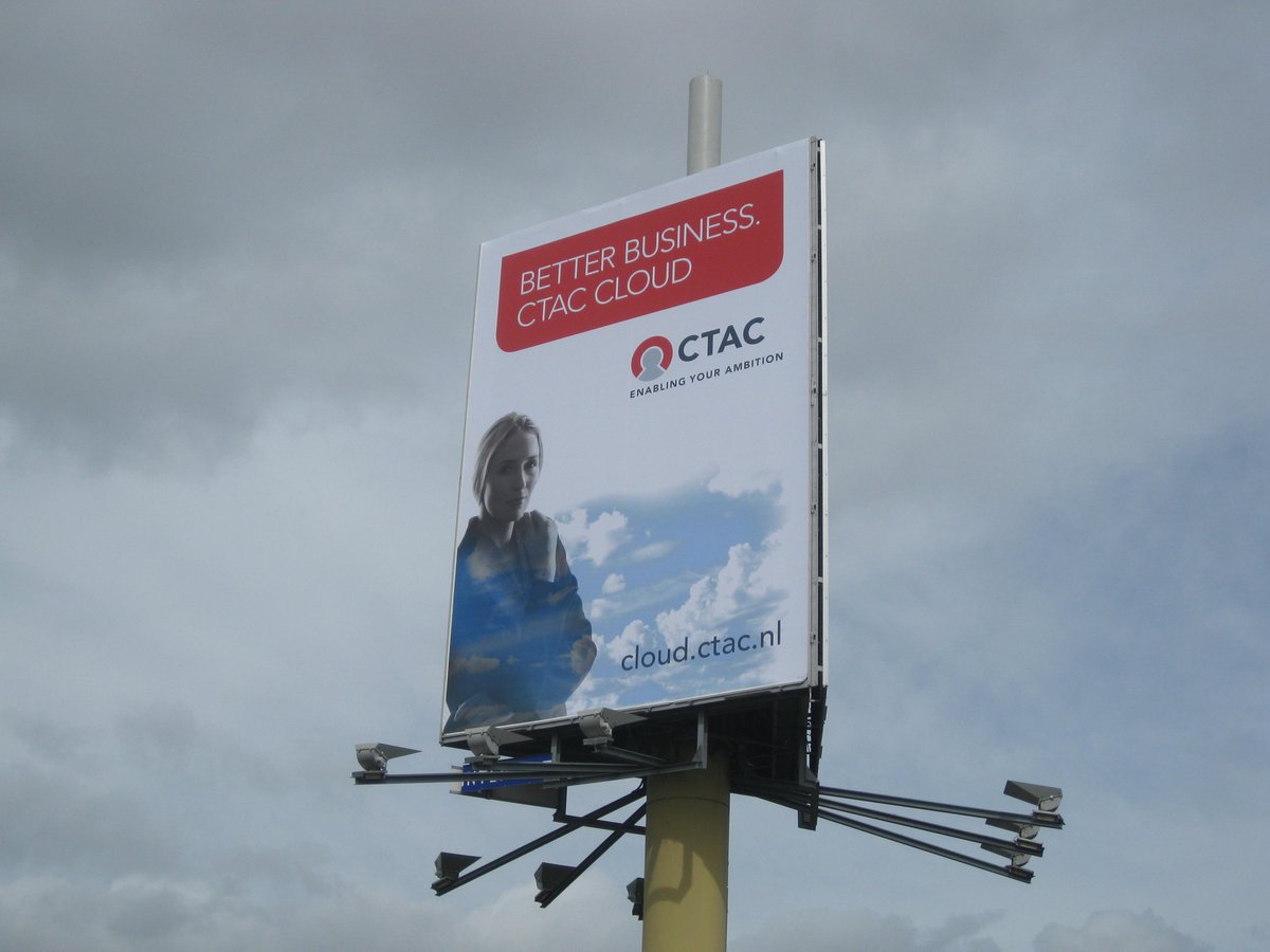 CTACNV's tweet photo. Start van de Cloud Campagne met het Ctac billboard langs de A2. Beter Business. Ctac Cloud: http://t.co/dsmLGRtkGz http://t.co/ZsDeRm3PWo