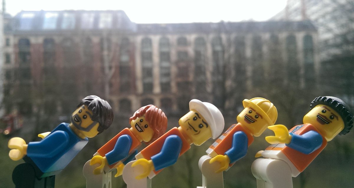 LEGOLAND DC Berlin tweet media