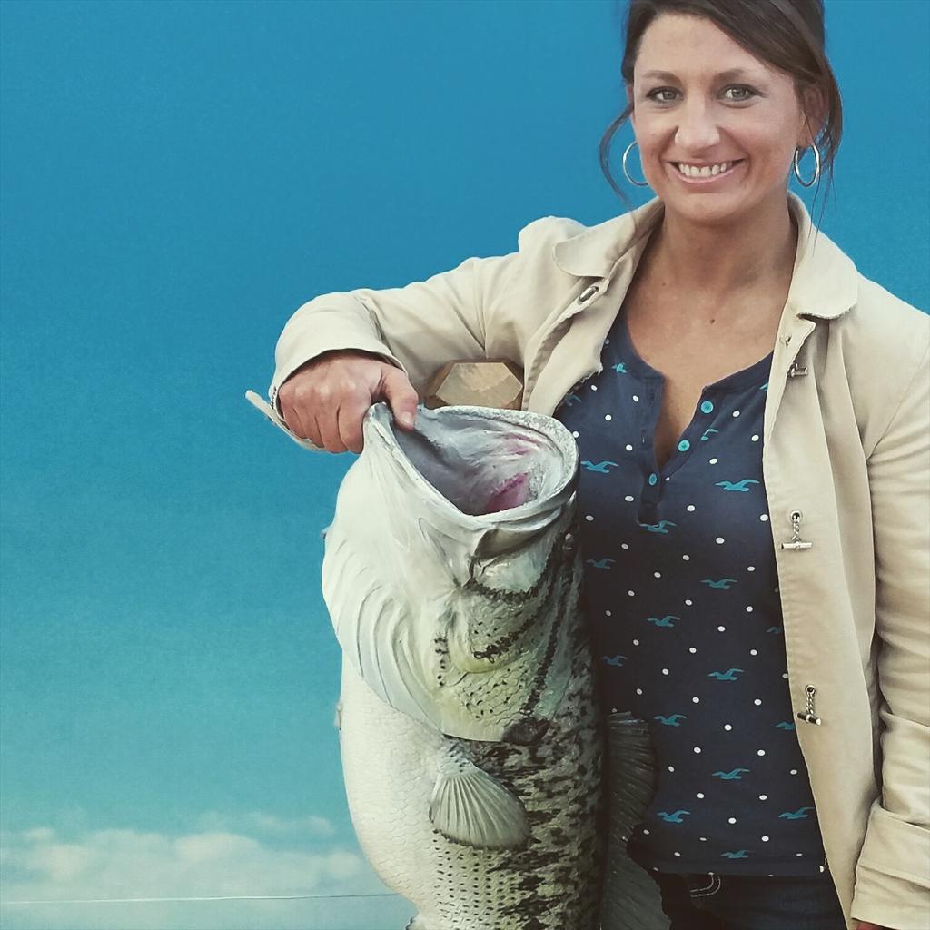 hisfishingchic's tweet photo. Scheels Springfield,IL #Scheels #SpringfieldIL #FinalDestinationCalls #BlueSportsOutdoors #Hunt #RickHardy http://t.co/Pvxln0RHa8
